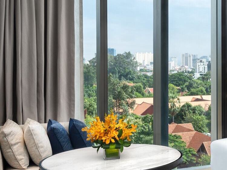 בית מלון כפרי Hyatt Regency Phnom Penh