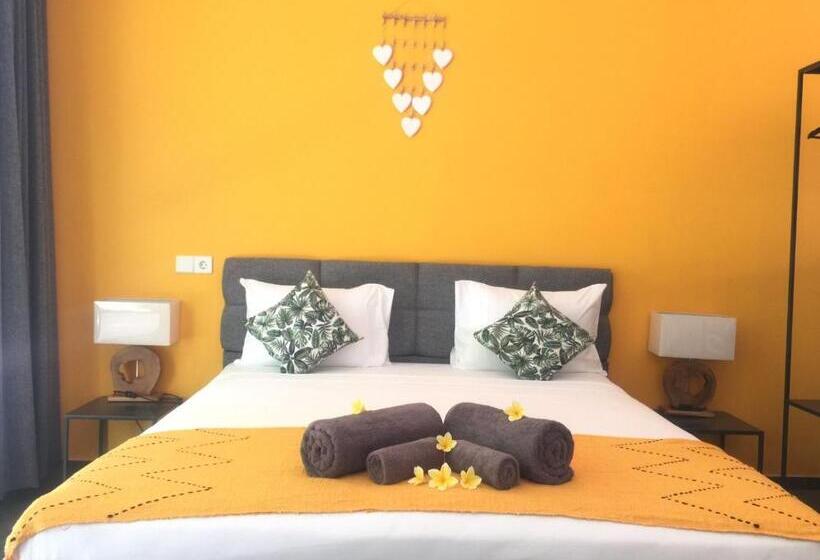 فندق Le Chien Rouge