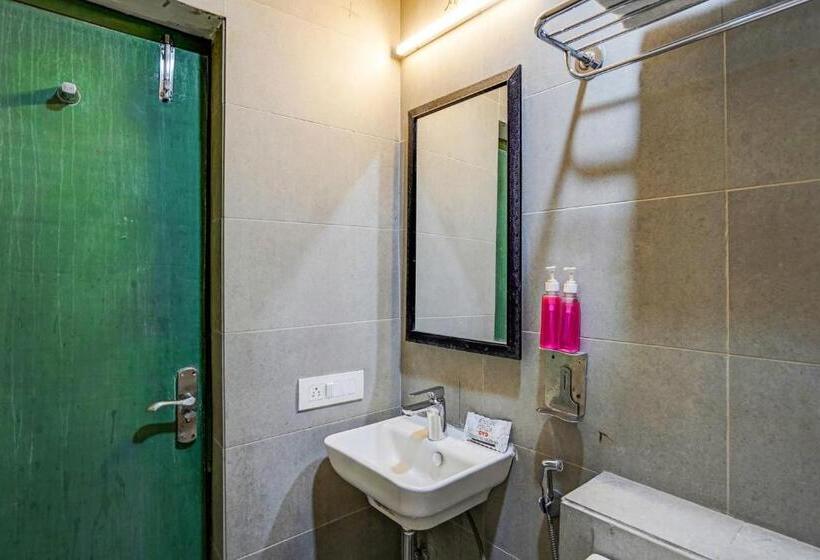 ホテル Townhouse Vero Near World Mark Mall