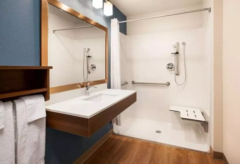 هتل Woodspring Suites Charlotte  University Research Park