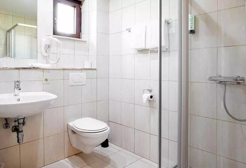 Hotelli Zum Buchenberg