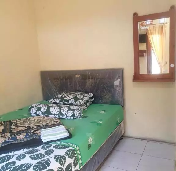 Majatalo Villa Bugenville Songgoriti