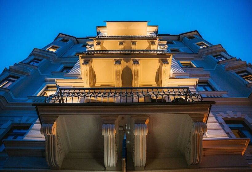 Residenz Boutique Suites