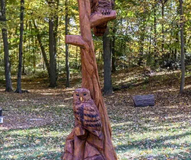 Retkeilymaja Sojourner's Lodge & Log Cabin Suites