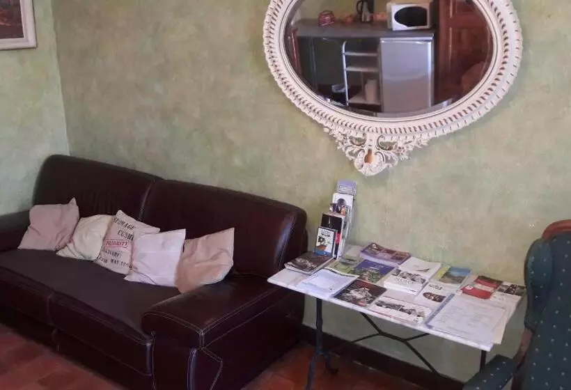 Aamiaismajoitus (B&B) Golf De Teynac