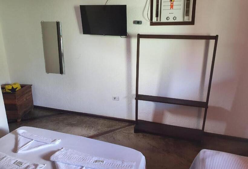 تختخواب و صبحانه Pousada Lua Nova