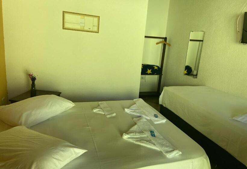 تختخواب و صبحانه Pousada Lua Nova