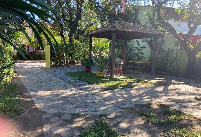 تختخواب و صبحانه Pousada Lua Nova