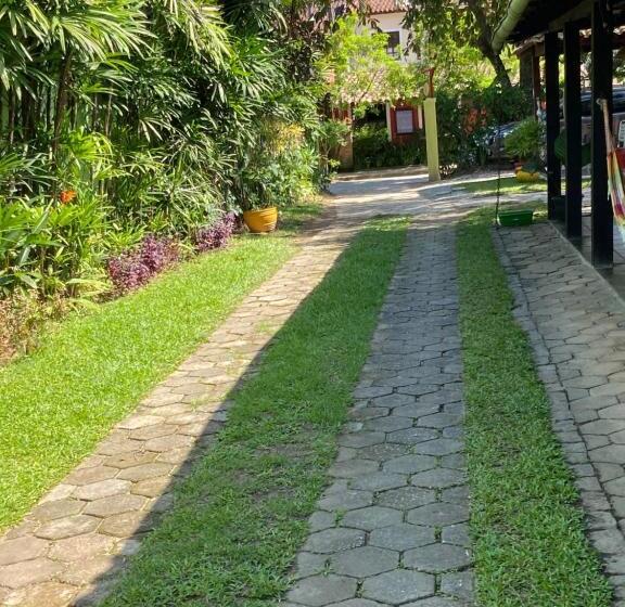 تختخواب و صبحانه Pousada Lua Nova