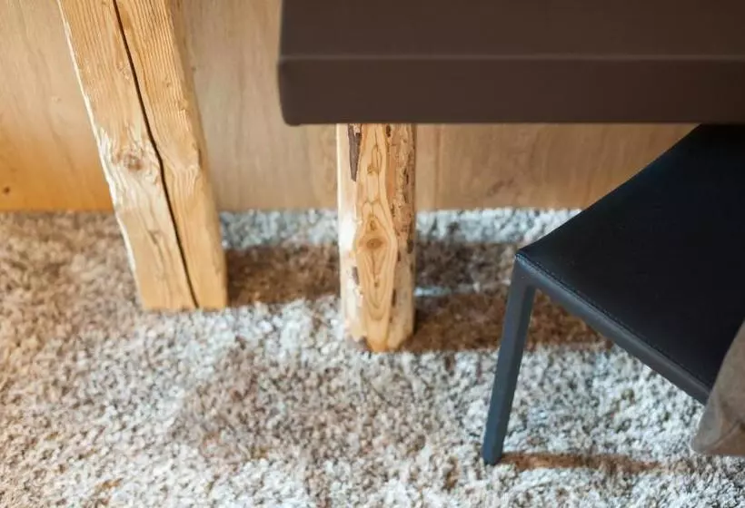 Burgus - Design Suites & Apartments