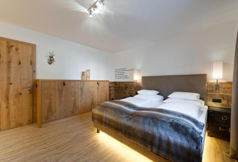 Burgus - Design Suites & Apartments