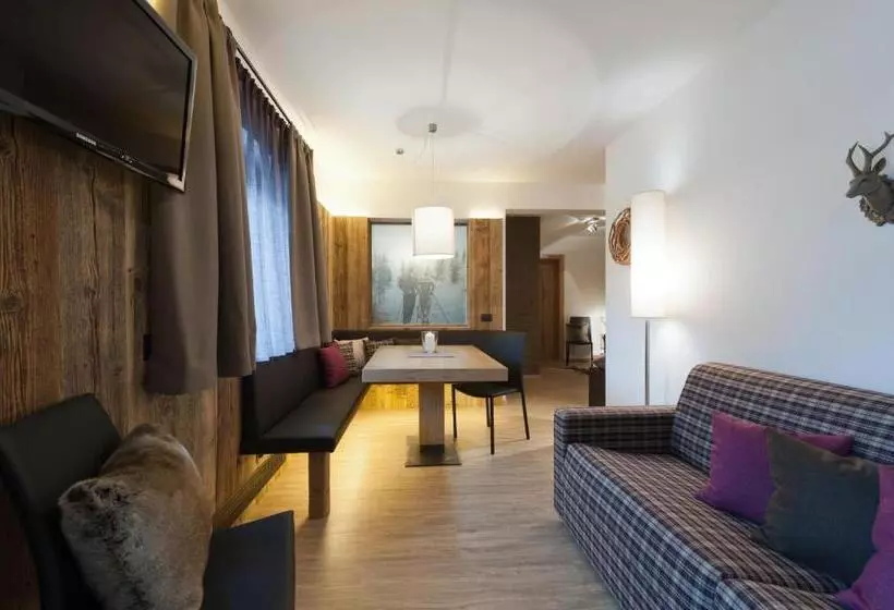 Burgus - Design Suites & Apartments