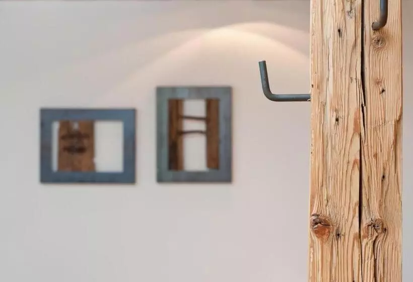 Burgus - Design Suites & Apartments