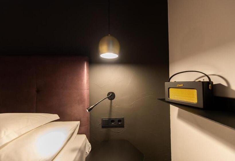 Burgus - Design Suites & Apartments