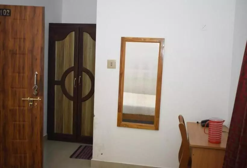 Hotelli Haleemas Residency