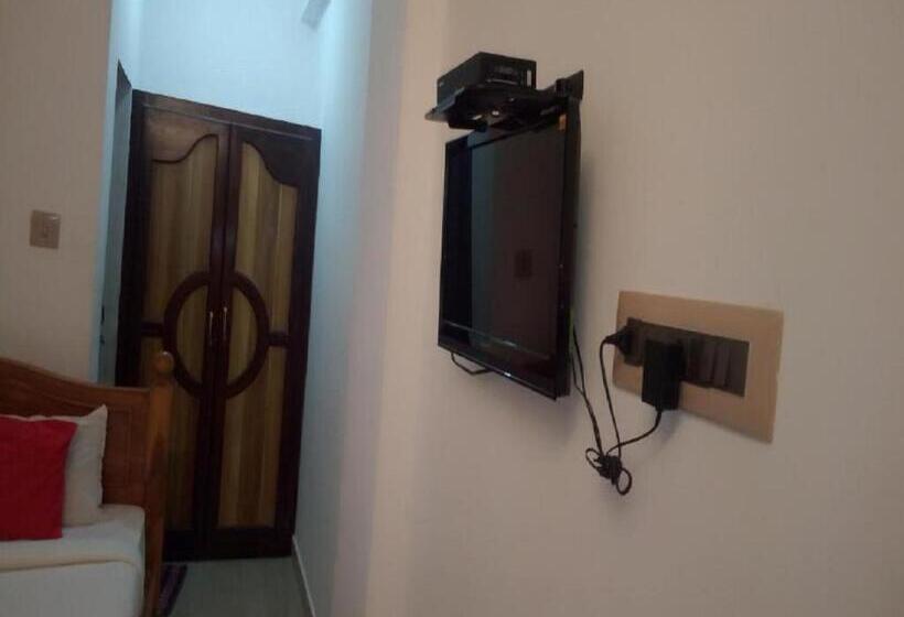 בית מלון כפרי Haleemas Residency