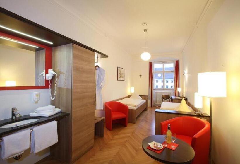 ホテル Kloster Obermarchtal