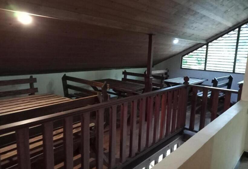 فندق Leopard Rock Family Rest