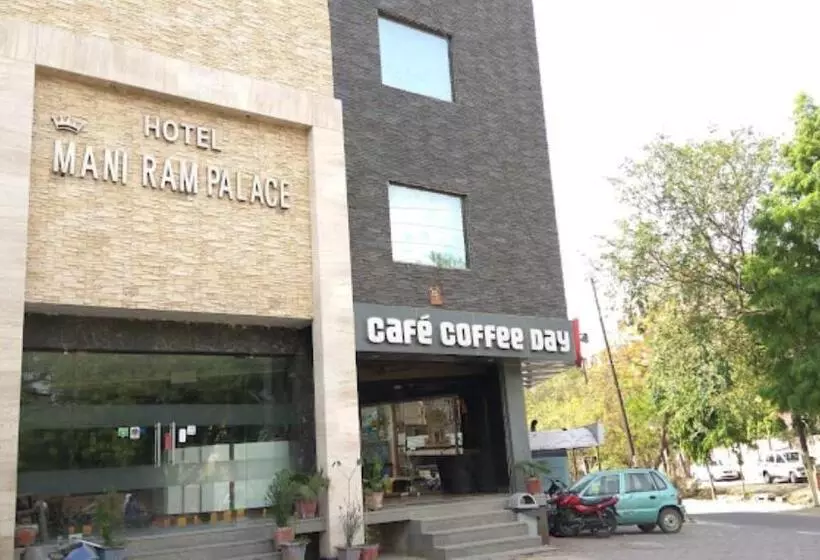 ホテル Mani Ram Palace