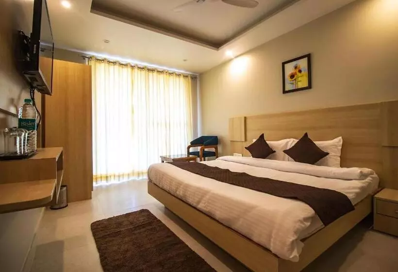 Hotel Punyah Residency Rishikesh