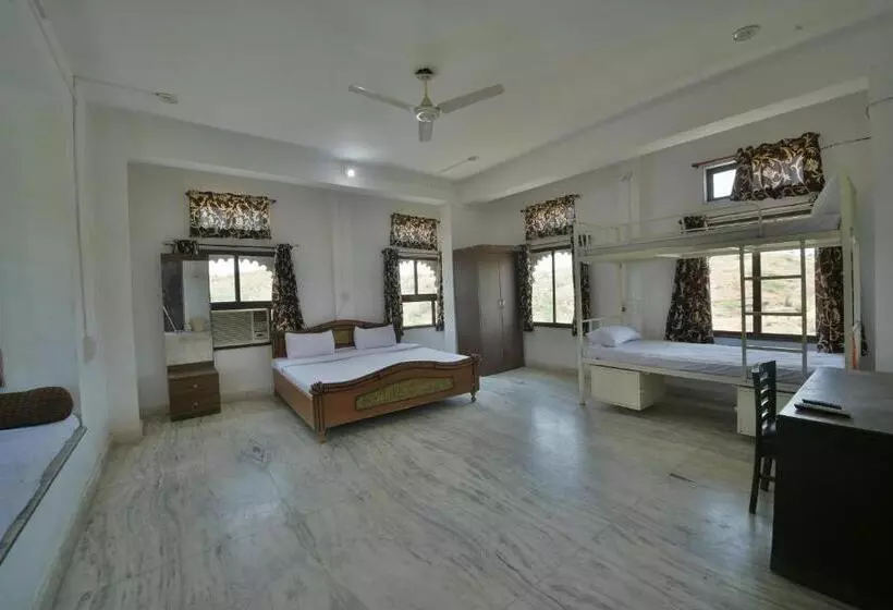 Hotelli Spot On Palace Anjali