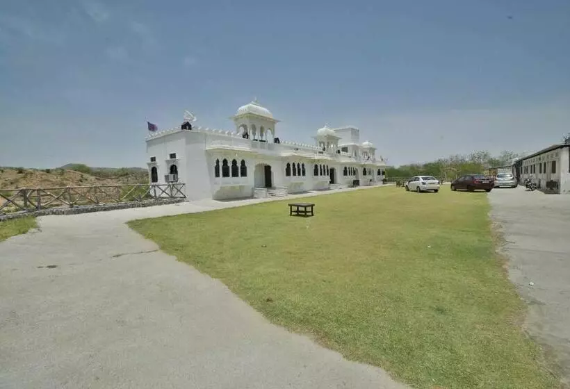 Hotelli Spot On Palace Anjali