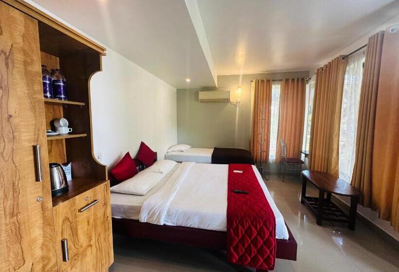 Lake N River Resort Munroe Island