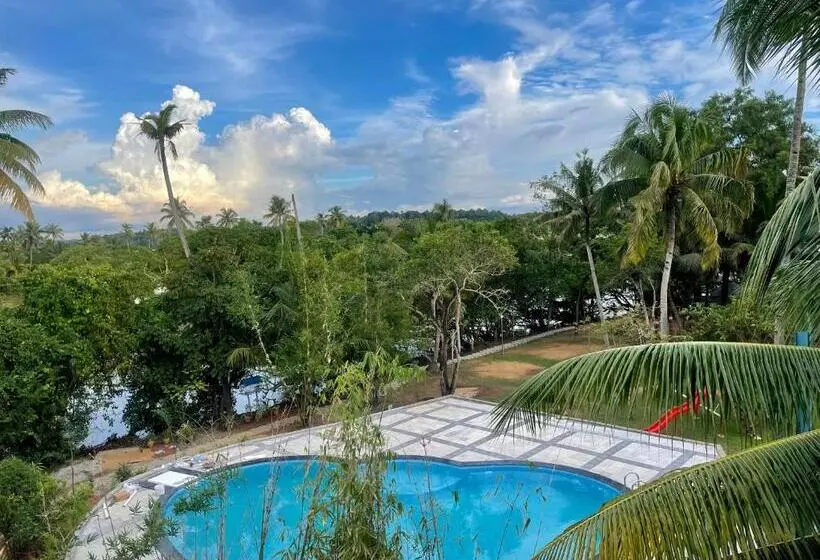 Lake N River Resort Munroe Island