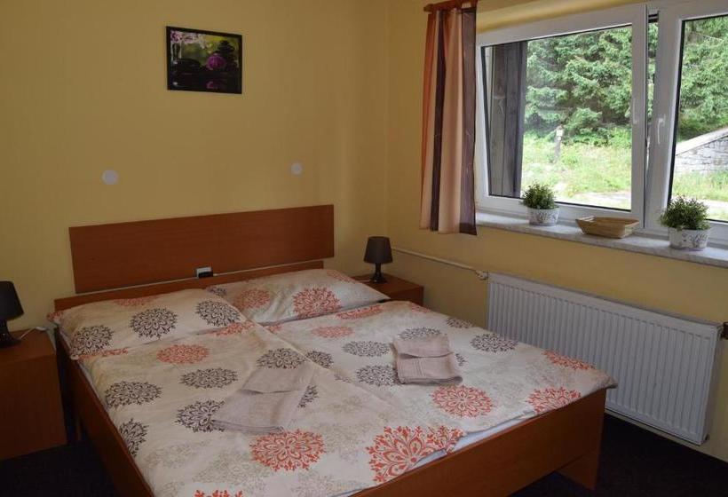 Panzió Jilemnická Bouda Horní Mísečky