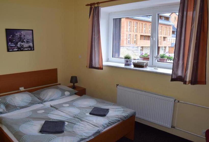 Panzió Jilemnická Bouda Horní Mísečky