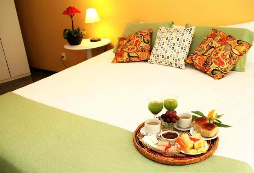 Majatalo Pousada Casa Das Flores