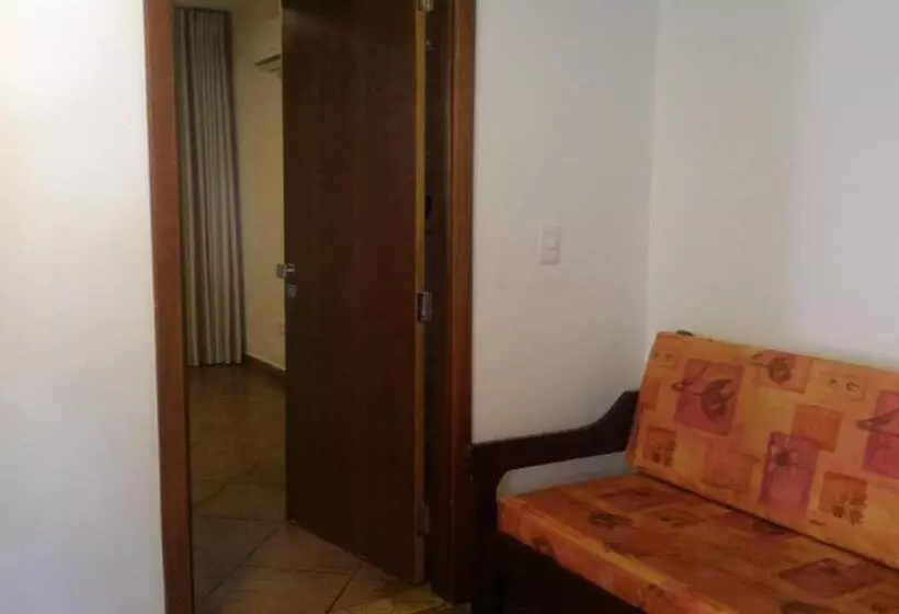 Majatalo Pousada Casa Das Flores