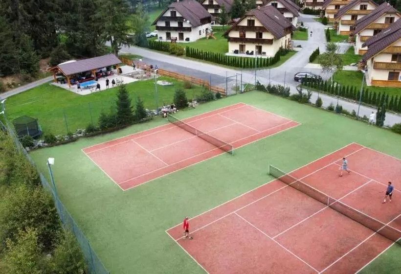 Lomakeskus Chaty A Apartmány Kúria Na Táľoch, Tále   Chopok Juh