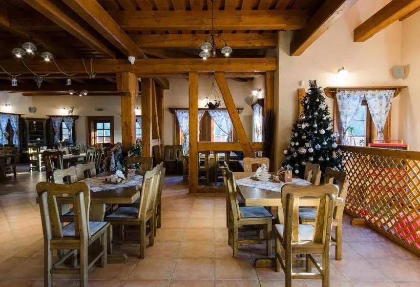 Lomakeskus Chaty A Apartmány Kúria Na Táľoch, Tále   Chopok Juh