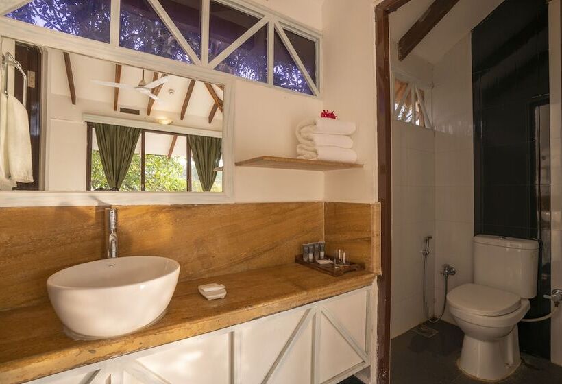 منتجع Moustache Goa Luxuria