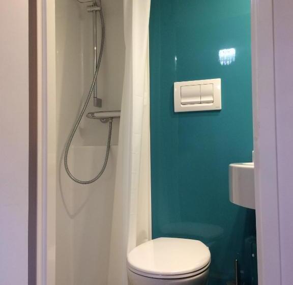 Tattoo Pension Mit Restaurant Und Tattoo Studio