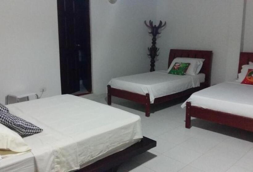 هتل Casa De España