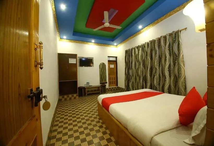 هتل Oyo 37706  Grand Inn