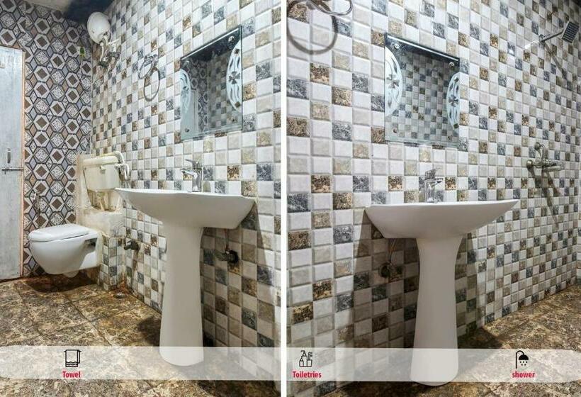 فندق Oyo 66083 Rama International