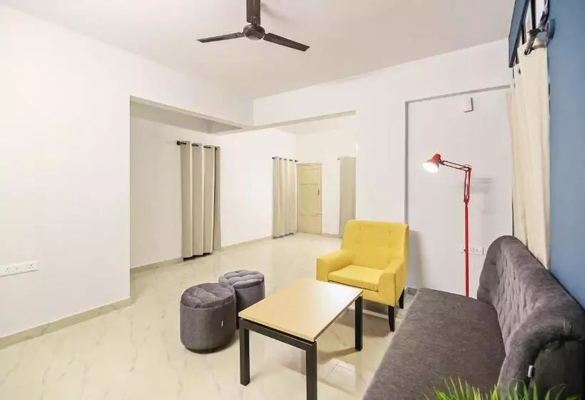 Hotelli Silverkey Executive Stays 24047 Airport