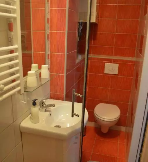 Majatalo Rooms Aračić