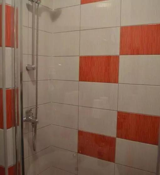 Majatalo Rooms Aračić