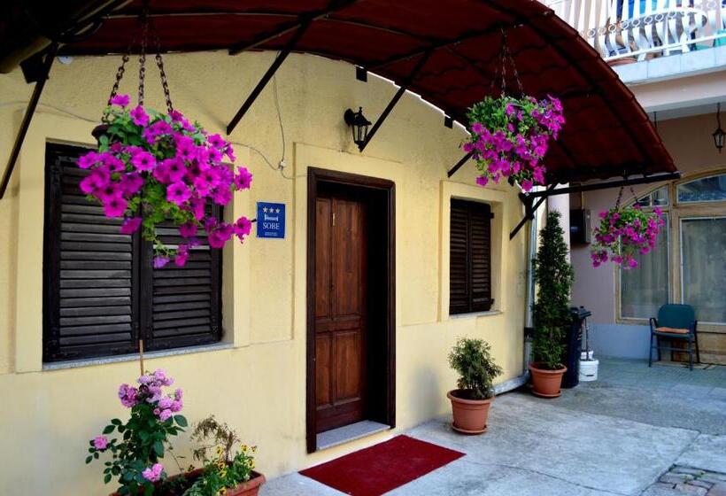 Пансион Rooms Aračić