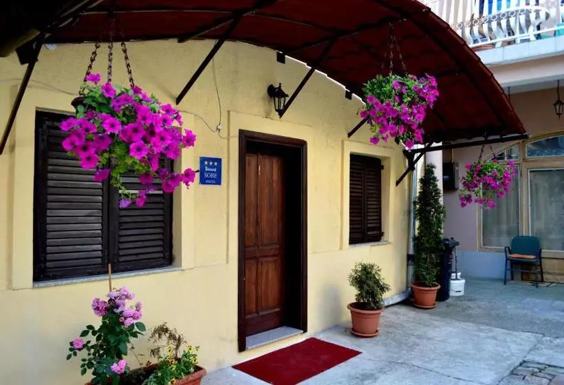 Majatalo Rooms Aračić