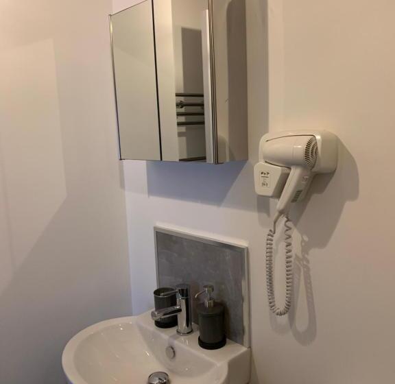 Royal Mile Suites By The Castle