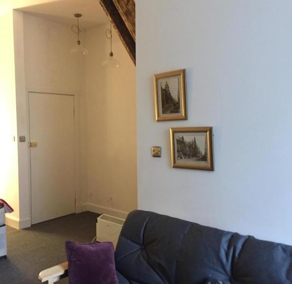 Royal Mile Suites By The Castle