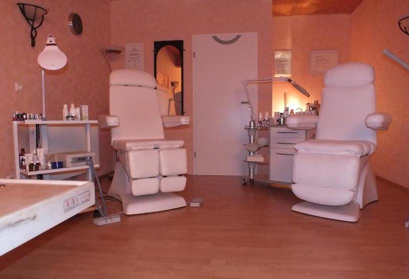 Отель Malus Ponyhof