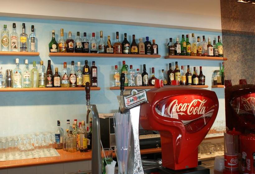 Apartamentos Vistamar