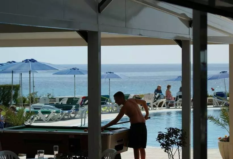 Apartamentos Vistamar