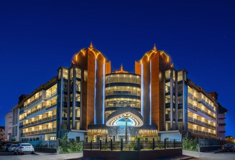 Arnor De Luxe Hotel & Spa